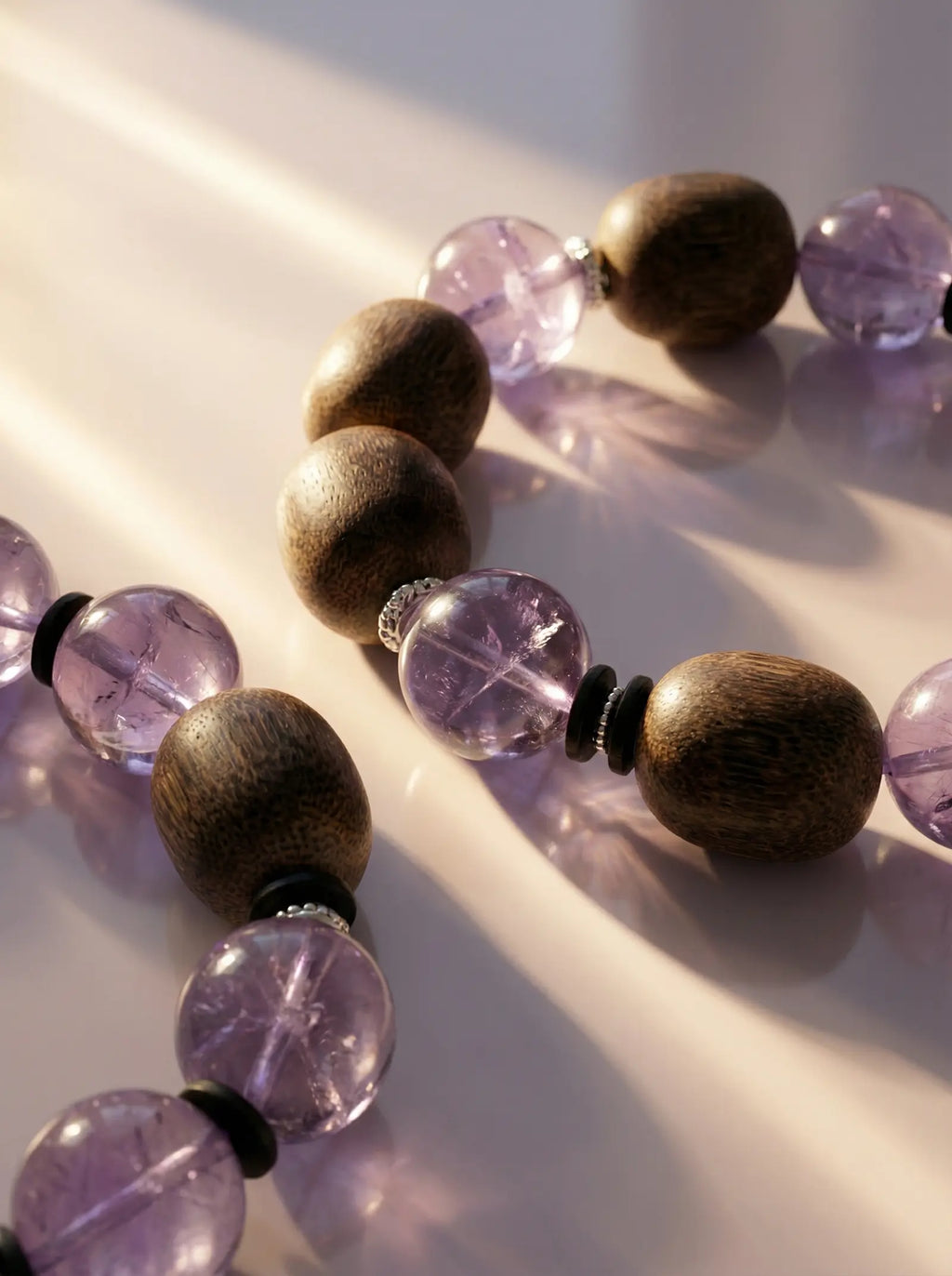 Hibiscus Amethyst & Scented Wood Bracelet