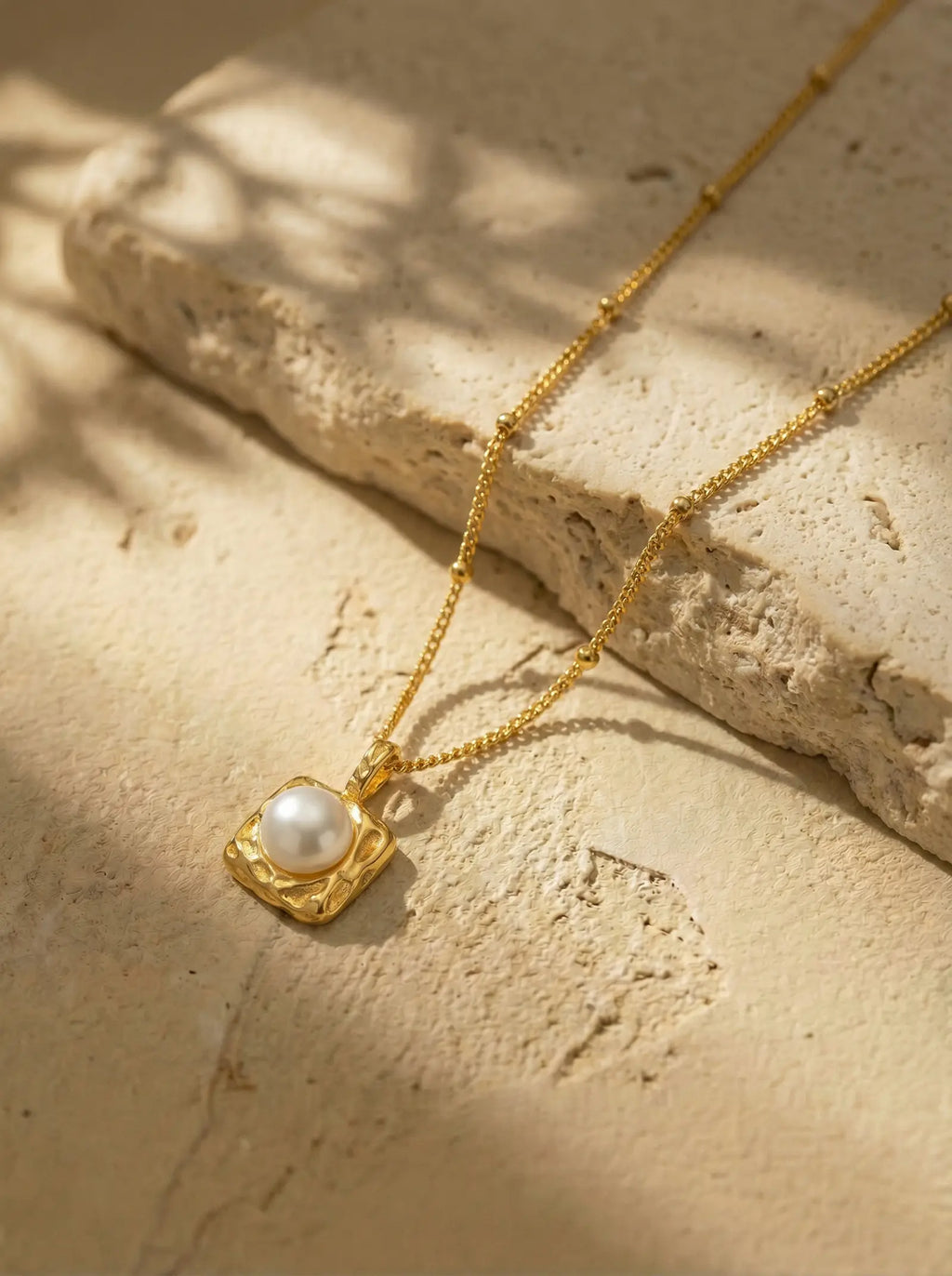 S925 Silver Vintage Square Pearl Necklace (Natural Freshwater)